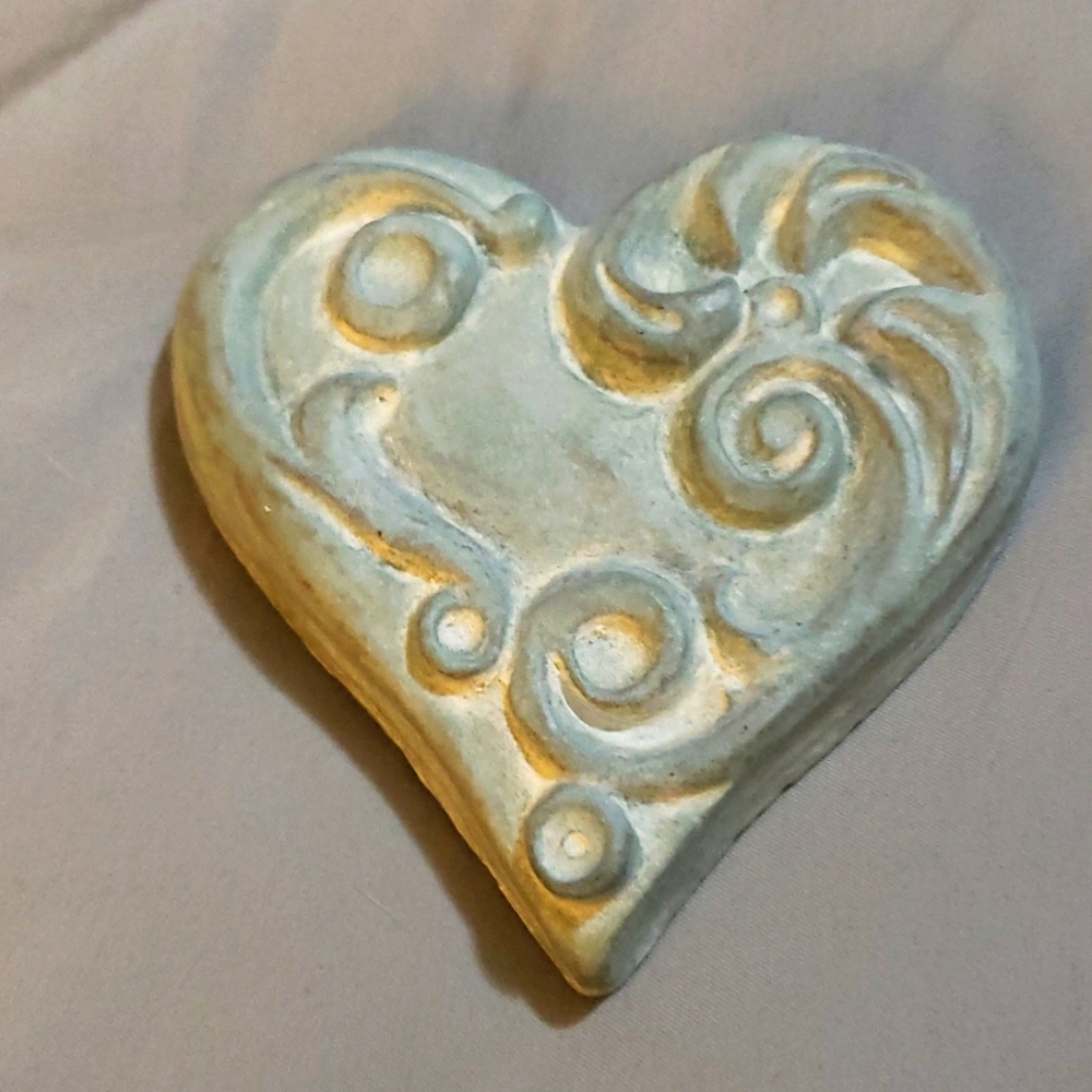 Isabel Bloom Heart